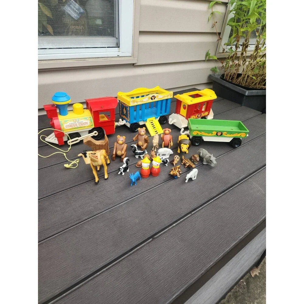 Vintage Fisher-Price Little People Circus Train #991 Toy Animal Zoo W/Animals +